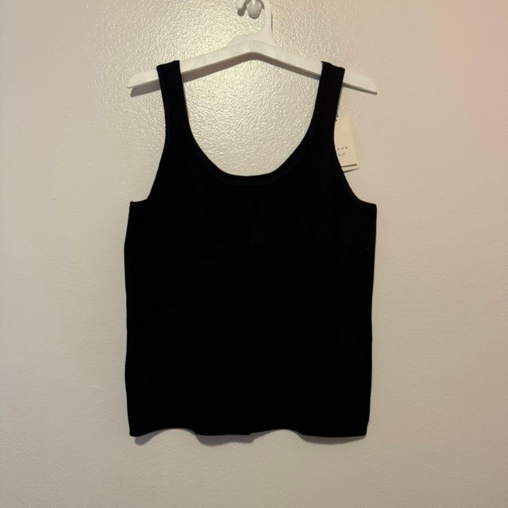 A New Day Womens Black Ribbed Scoop Neck Tank Top Cashmere-Like Softness NWT